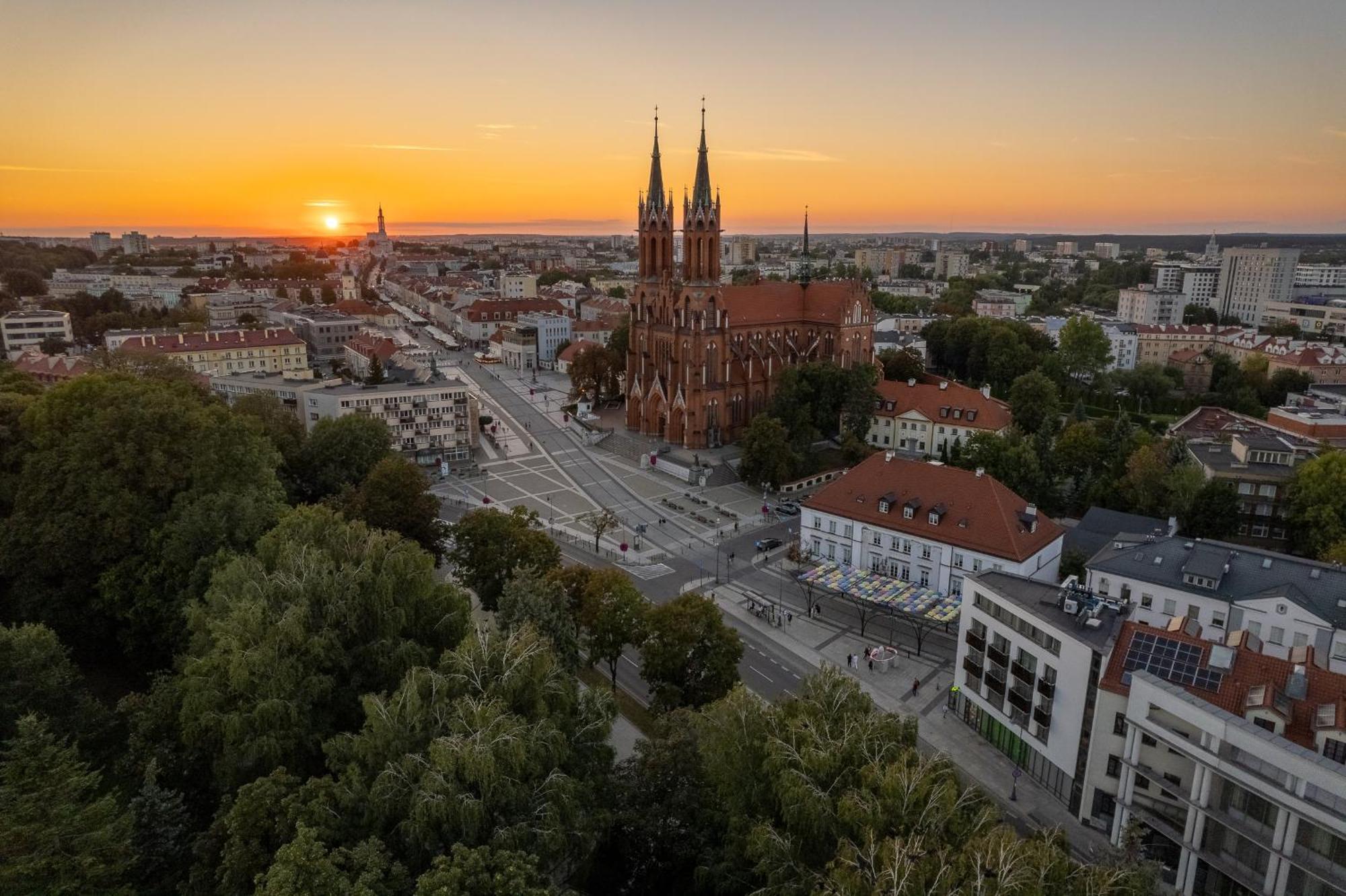 Rint - Centrum Kilinskiego Street Apartman Białystok Kültér fotó
